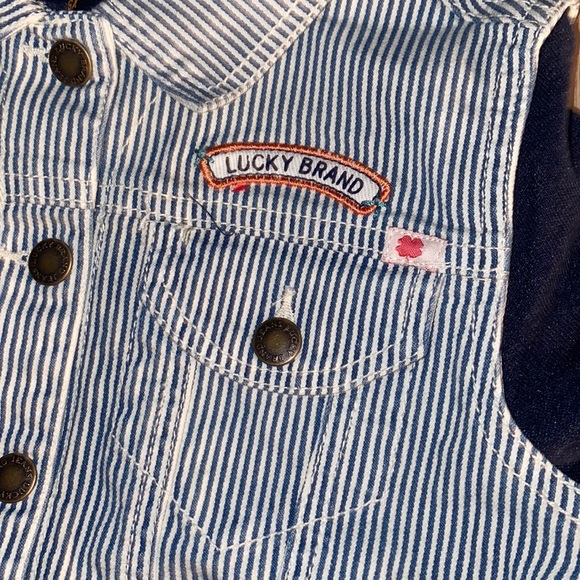 🆕 Lucky Brand Girls Stripe Jean Jacket Size 6X - Picture 2 of 9